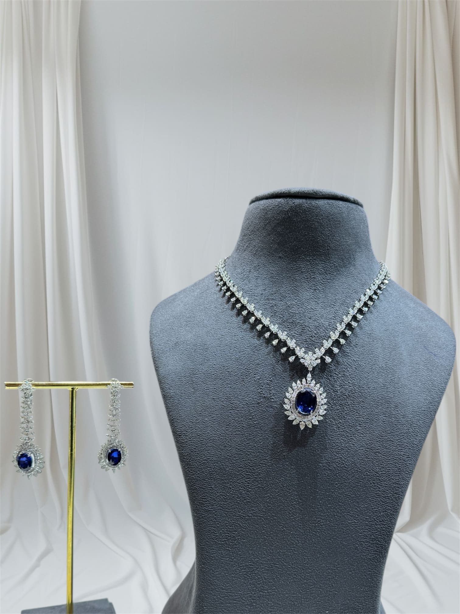Diamond Necklace (BNS2431)