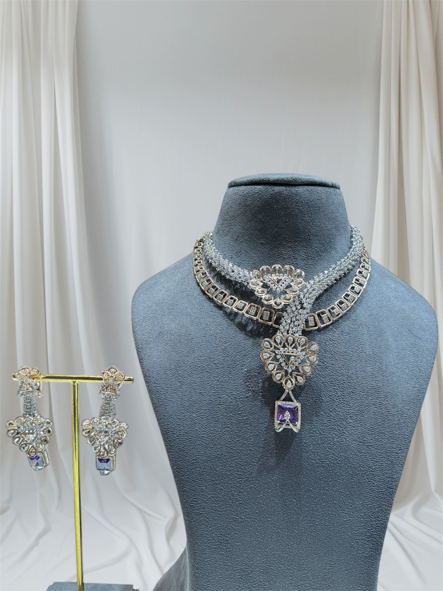 Diamond Necklace (BNS2181)