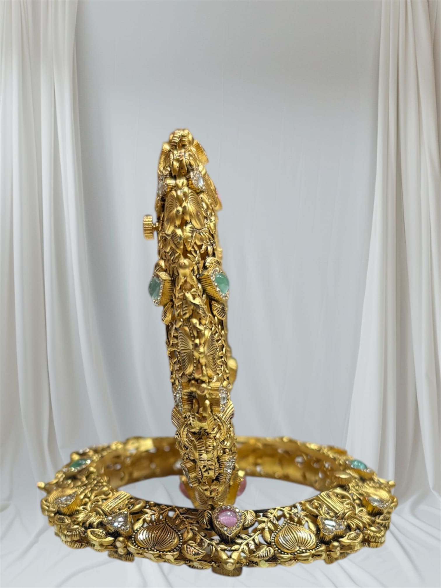 Gold Bangle (GBL338)