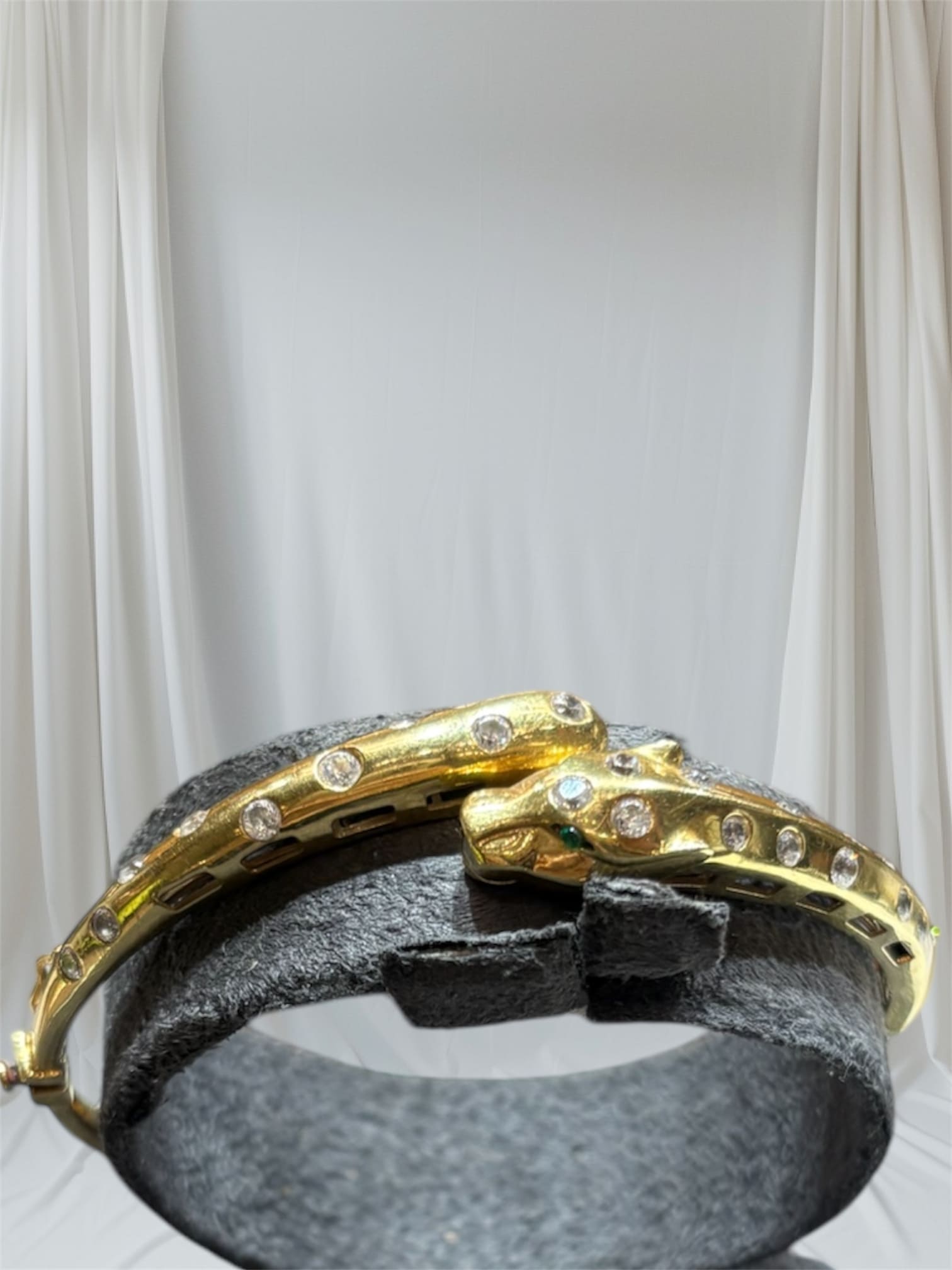 Gold Bracelet (GBR61)